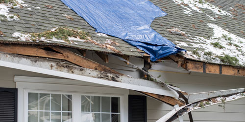 5 Tips for Efficiently Handling Storm Damage